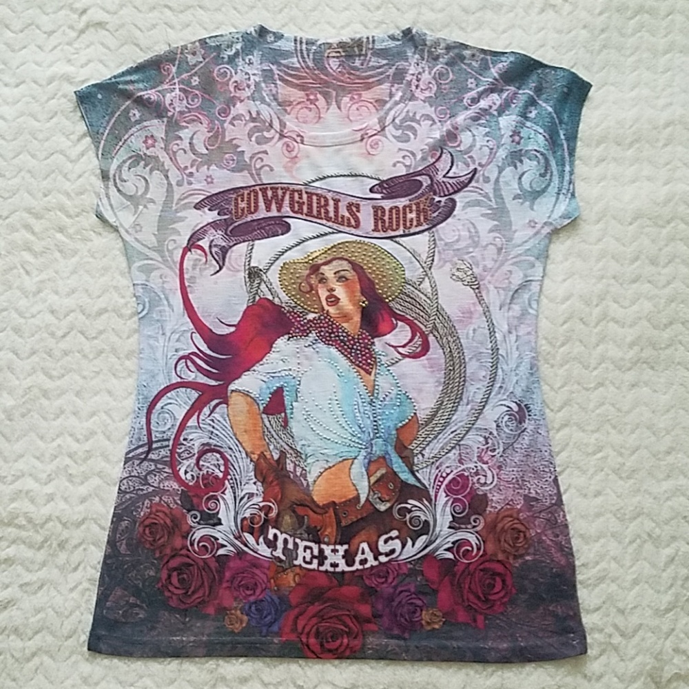 NWOT Cowgirls Rock Tee